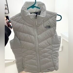 White NorthFace Vest size small